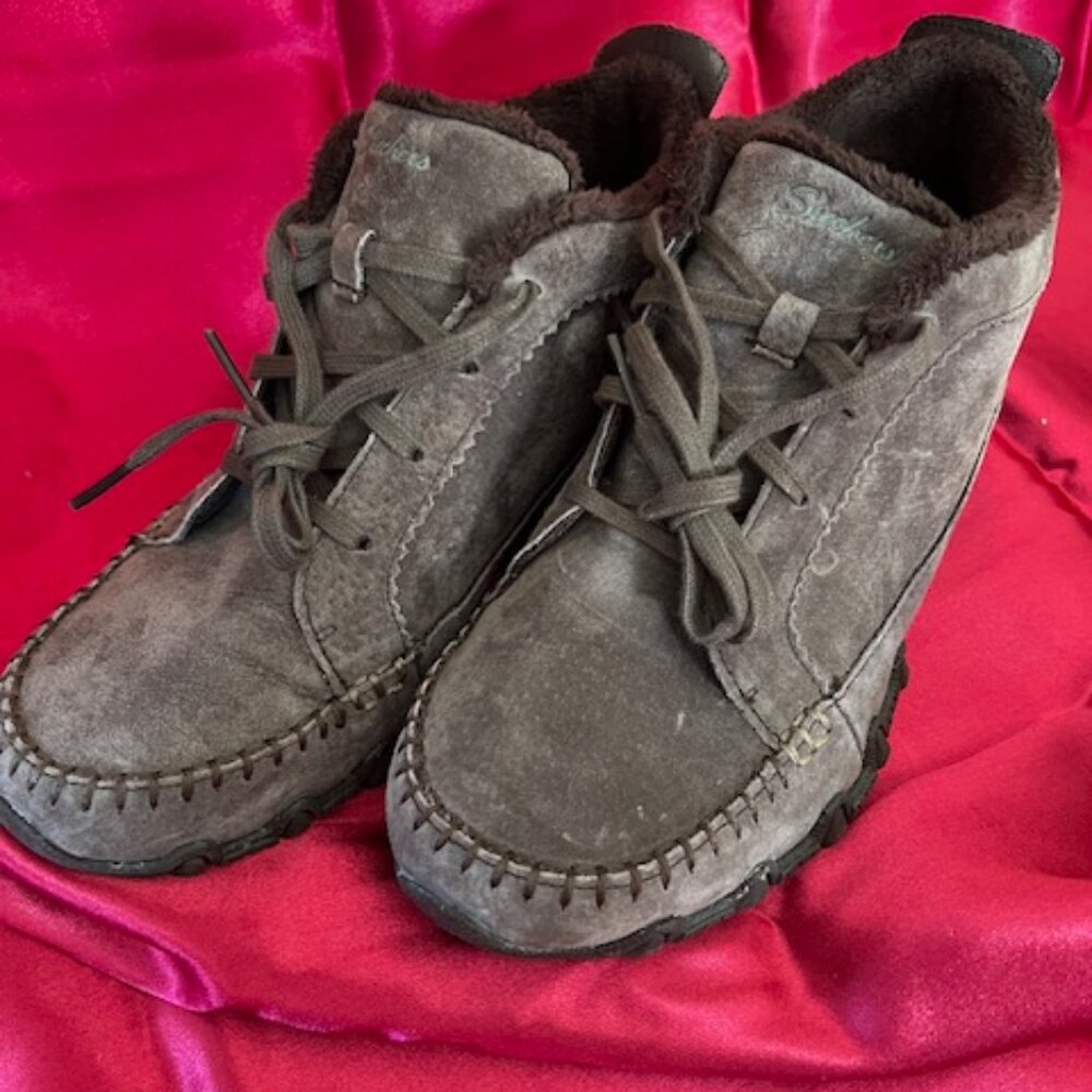 Skechers Relaxed Fit: Bikers - Lineage women's chukka boot moccasin toe size 7.5